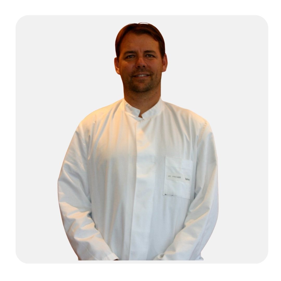 DR. ESTEFAN PREUSS